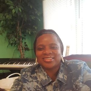 Meet your Posher, Jacqueline